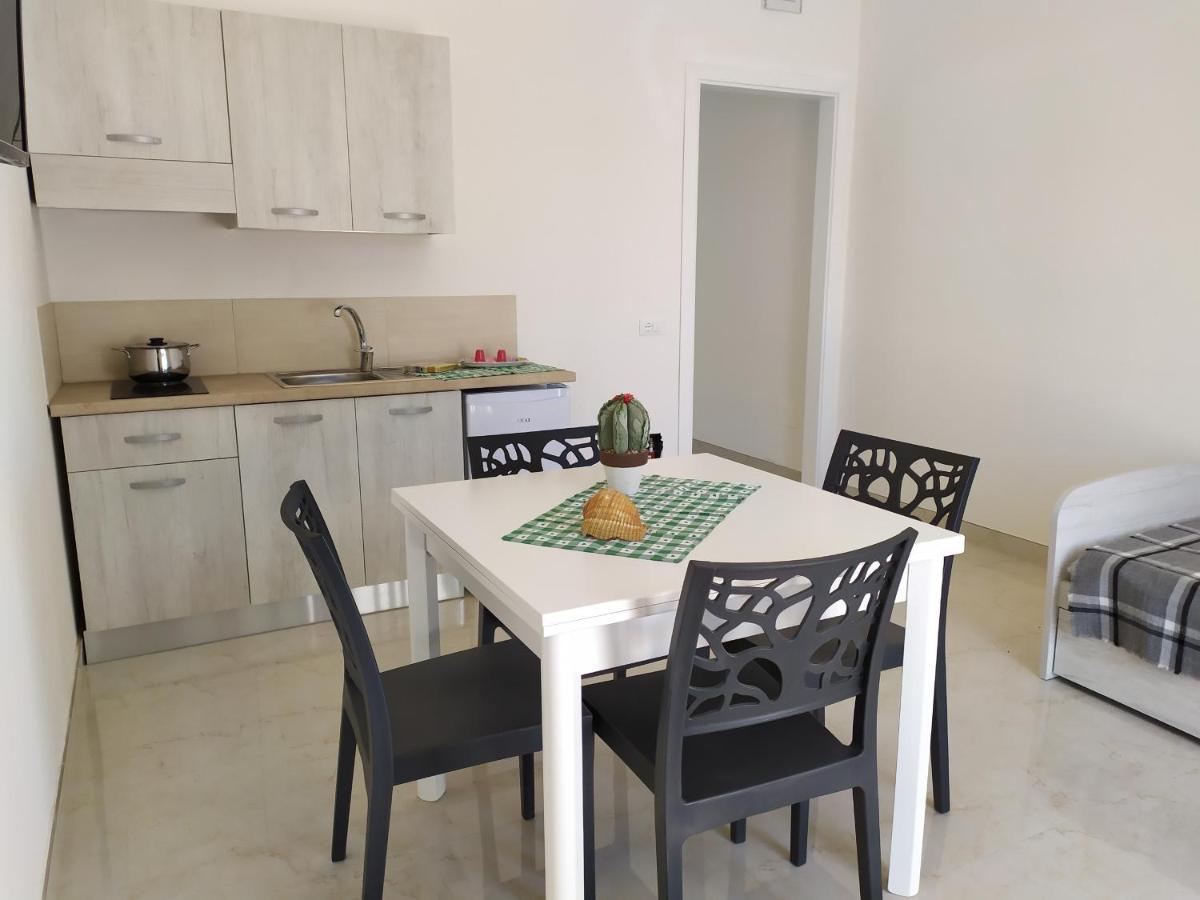 Guest House Neviano ตอร์เลลาปิลโล ภายนอก รูปภาพ
