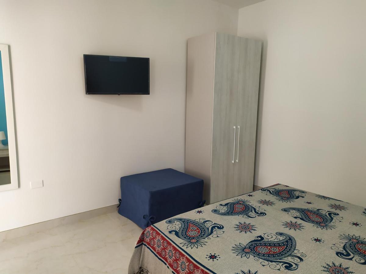 Guest House Neviano ตอร์เลลาปิลโล ภายนอก รูปภาพ