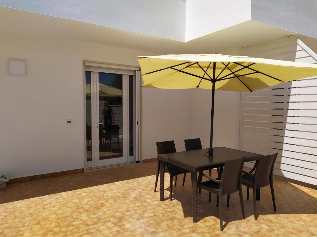 Guest House Neviano ตอร์เลลาปิลโล ภายนอก รูปภาพ